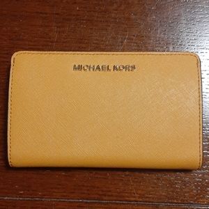 Michael Kors Bifold Wallet